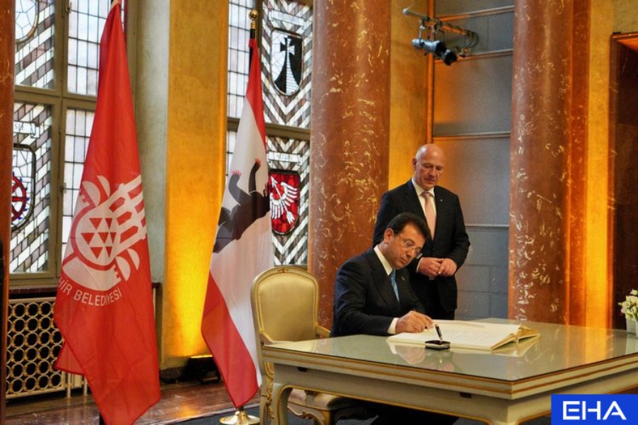 medium_IMAMOGLU_ALMANYA_DA_KONUSTU_1_454d30831b